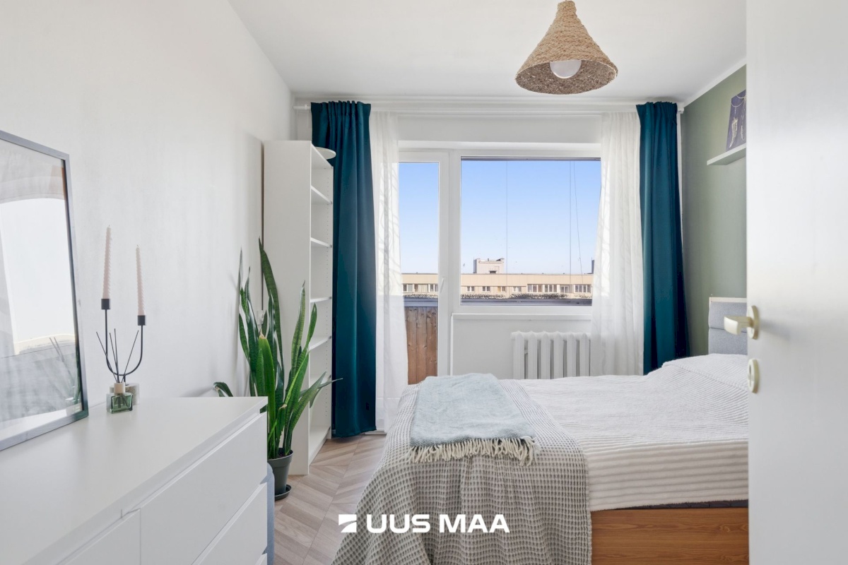 Tallinn, Mustamäe linnaosa, Sõpruse puiestee 196