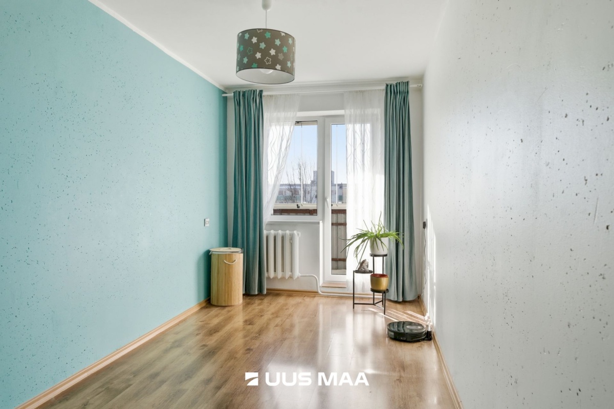 Tallinn, Mustamäe linnaosa, Sõpruse puiestee 196