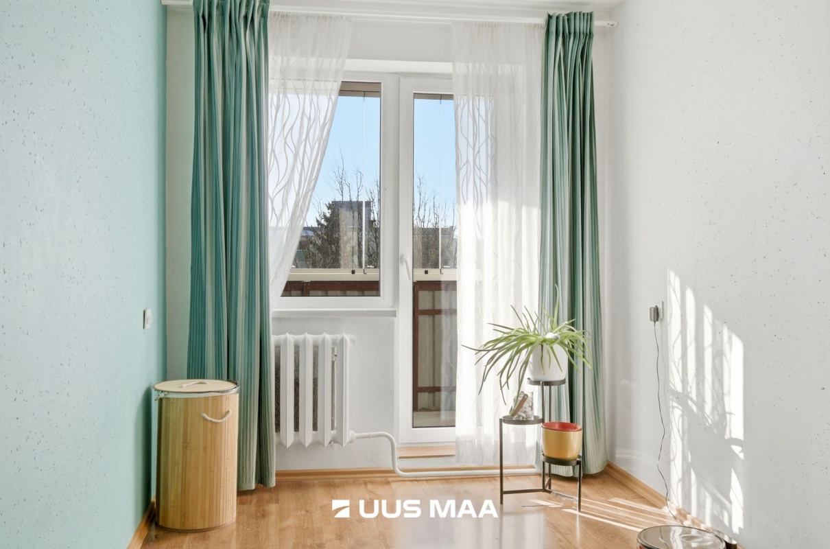 Tallinn, Mustamäe linnaosa, Sõpruse puiestee 196