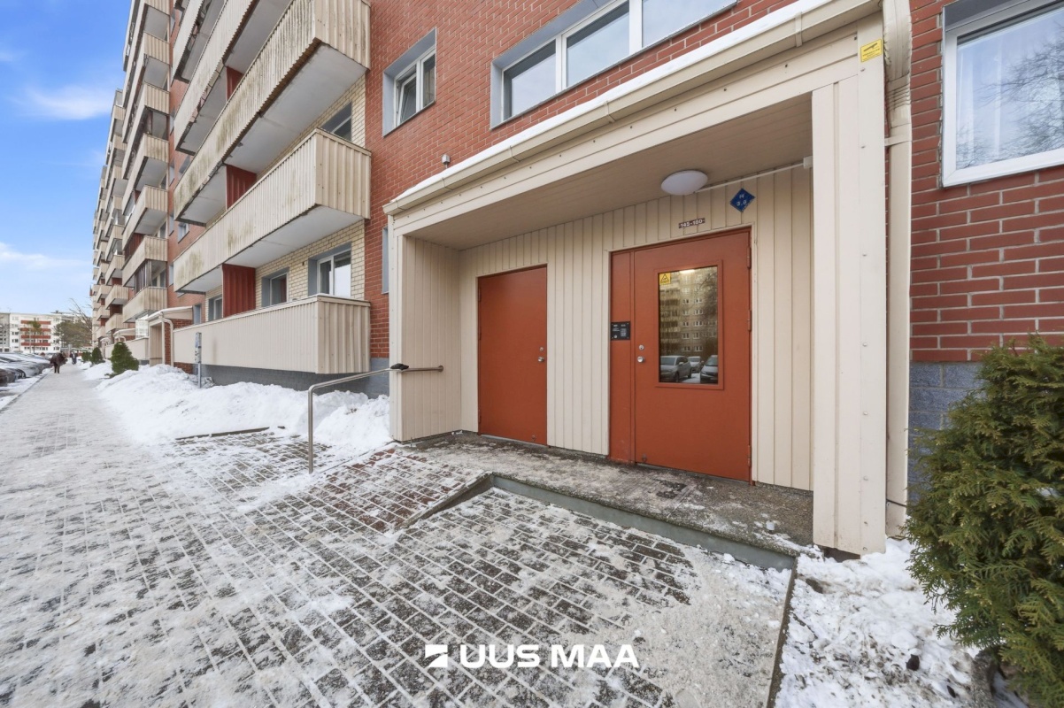 Tallinn, Mustamäe linnaosa, Sõpruse puiestee 196