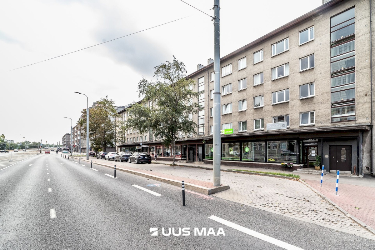 Tallinn, Kesklinna linnaosa, Pärnu mnt 76