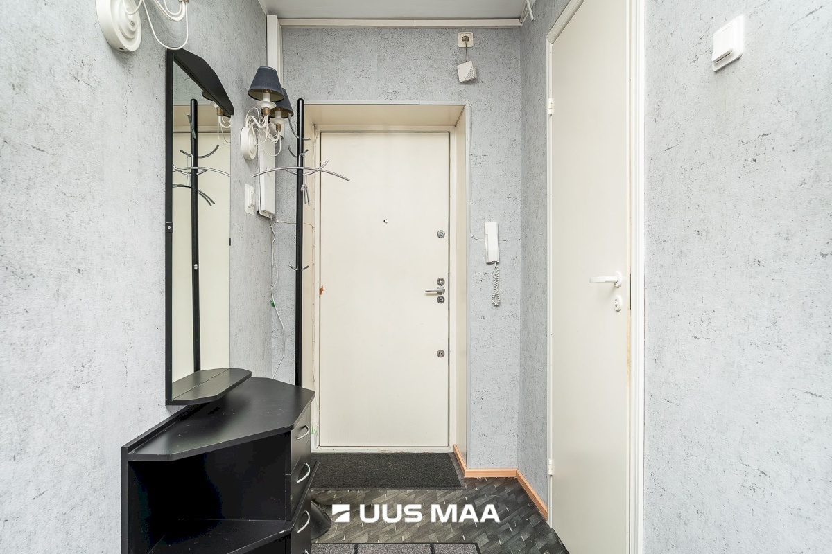 Tallinn, Kesklinna linnaosa, Pärnu mnt 76