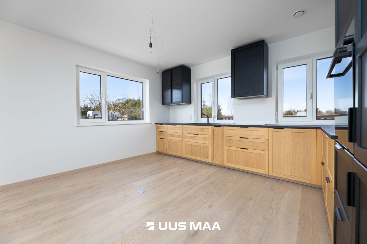 Kohila vald, Kohila alev, Raadiku tn 9