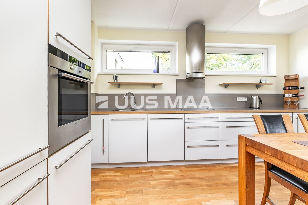 Tallinn, Kesklinna linnaosa, Kadriorg, J. Vilmsi tn 29