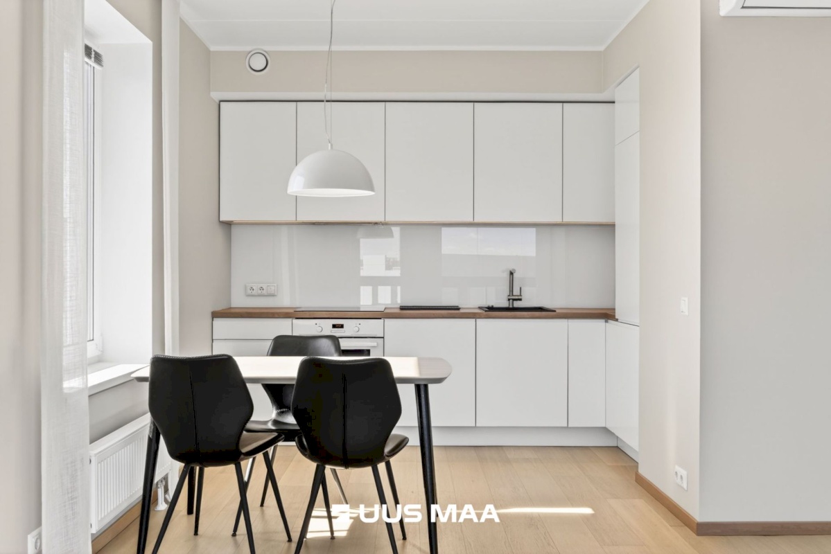 Tallinn, Mustamäe linnaosa, Heli tn 3/1