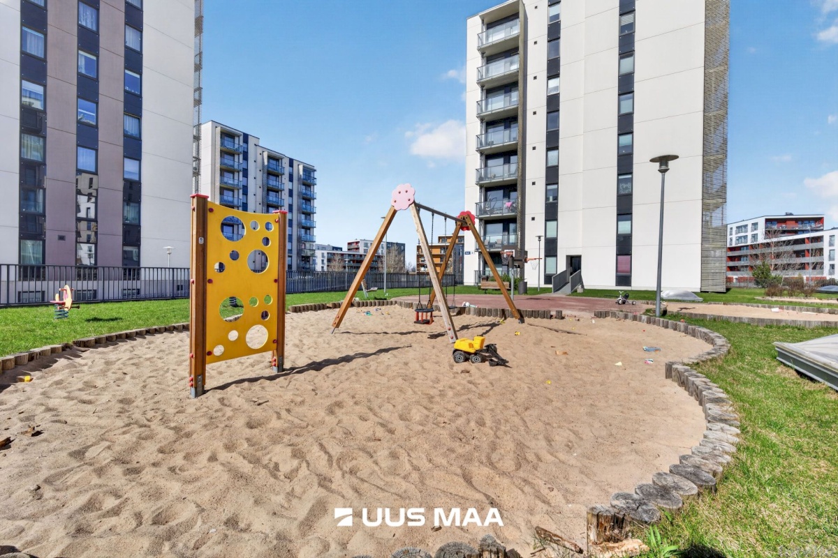 Tallinn, Mustamäe linnaosa, Heli tn 3/1