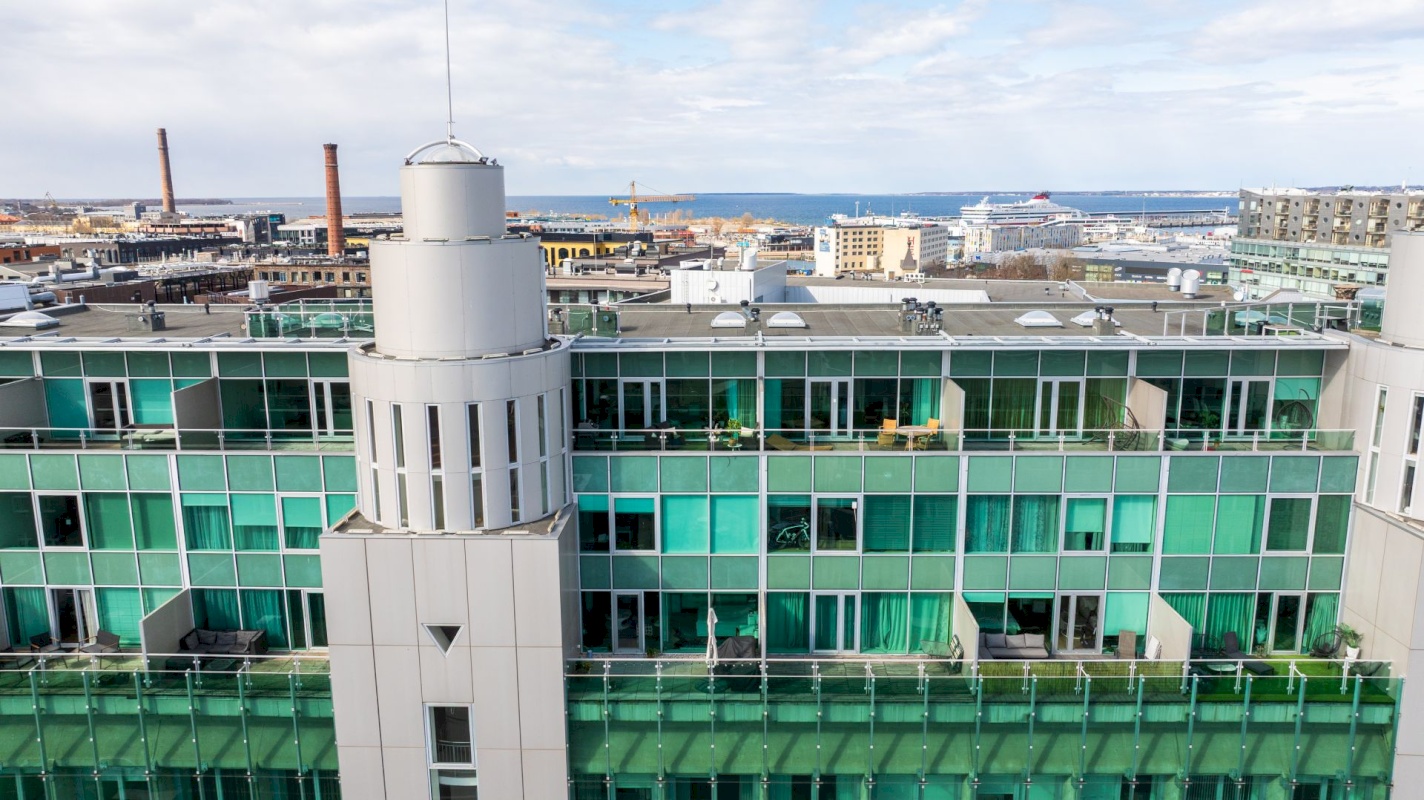 Tallinn, Kesklinna linnaosa, Südalinn, Narva mnt 7