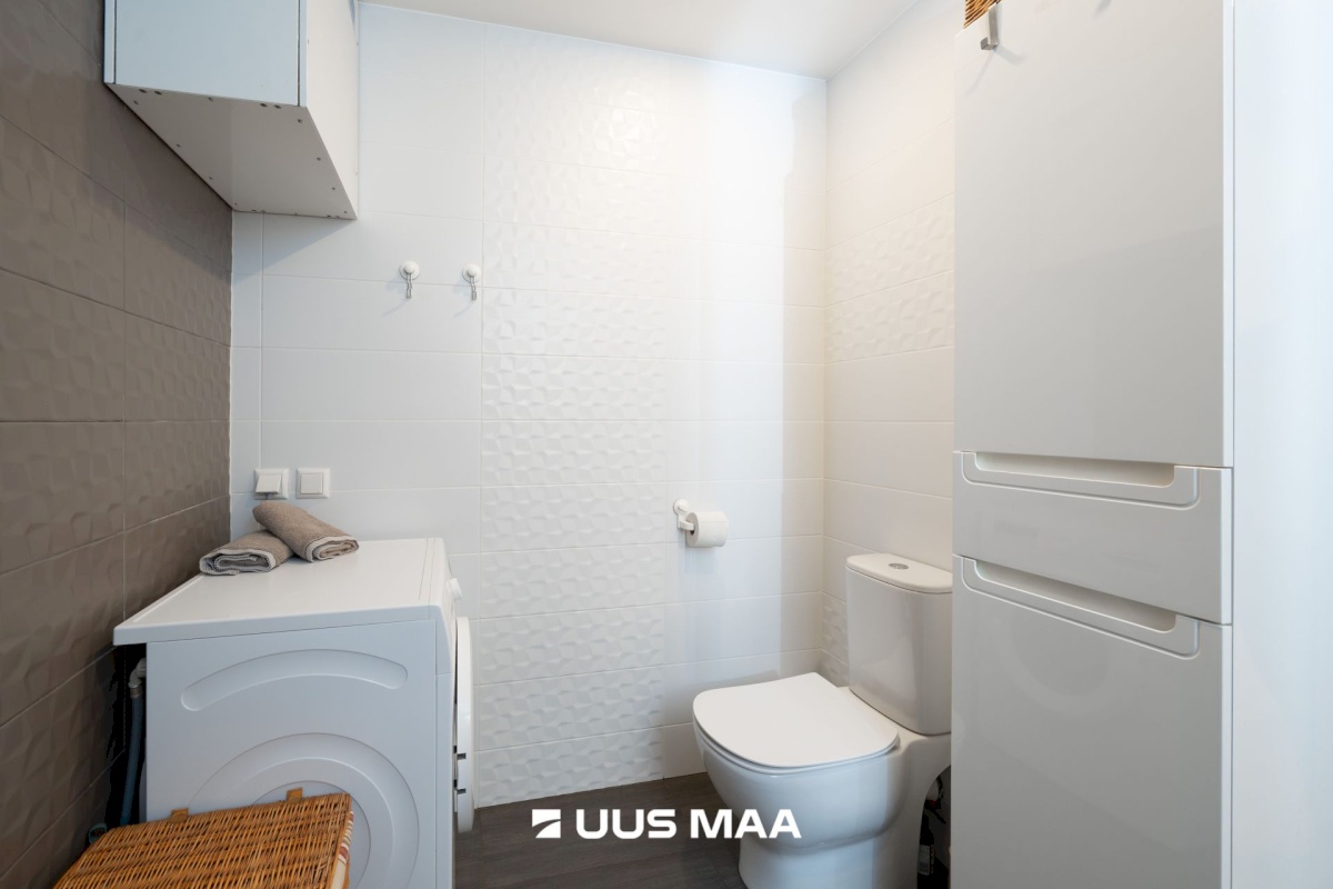 Tallinn, Mustamäe linnaosa, Kadaka, Kadaka tee 145