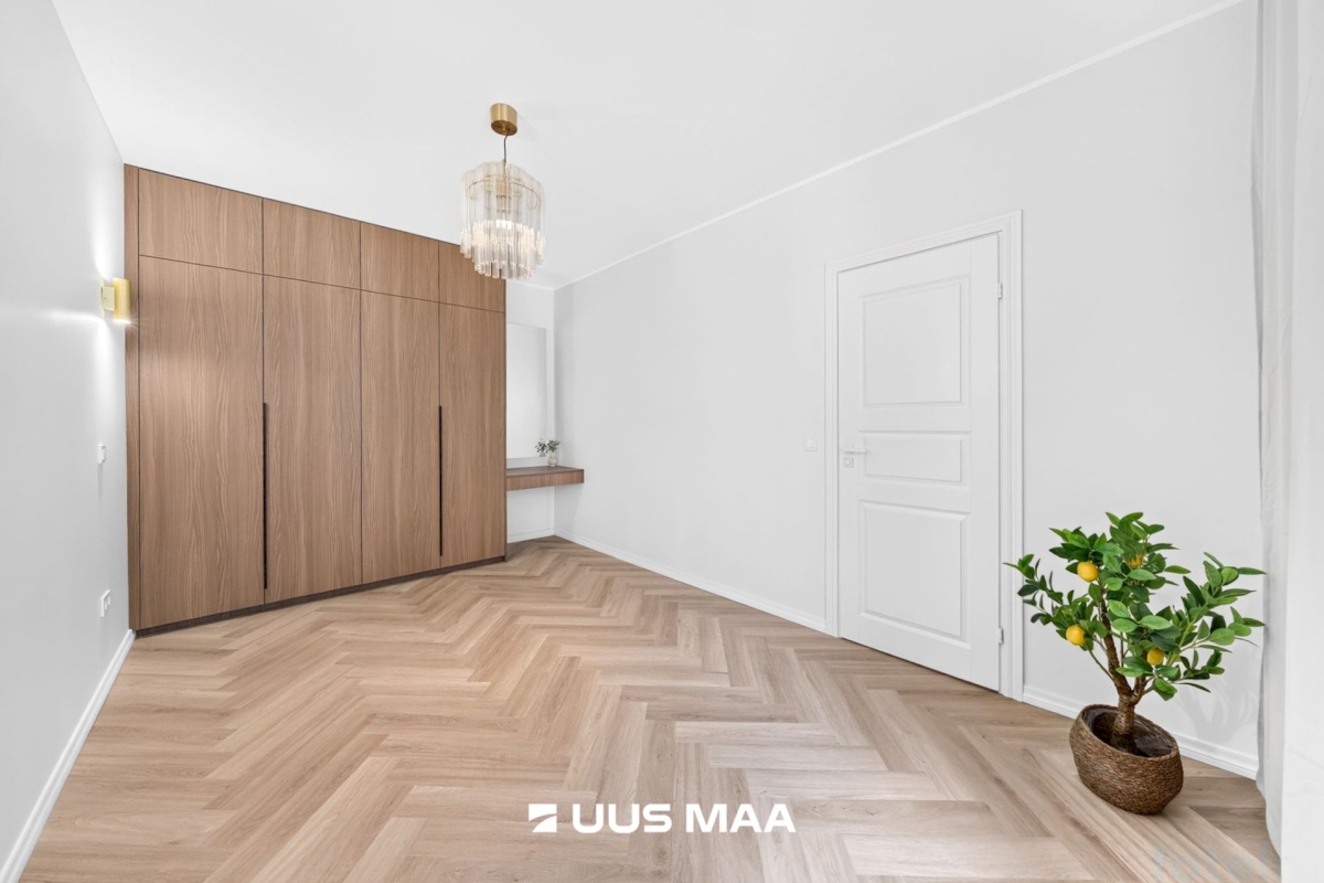 Tallinn, Kesklinna linnaosa, Südalinn, Tartu mnt 6