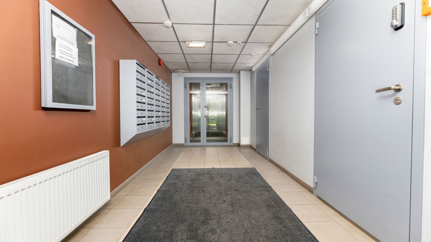 Tallinn, Kesklinna linnaosa, Pärnu mnt 104a