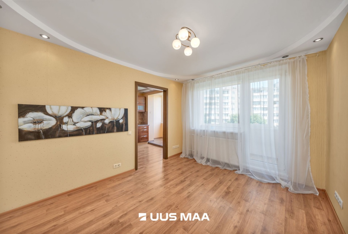 Tallinn, Lasnamäe linnaosa, Mahtra tn 12