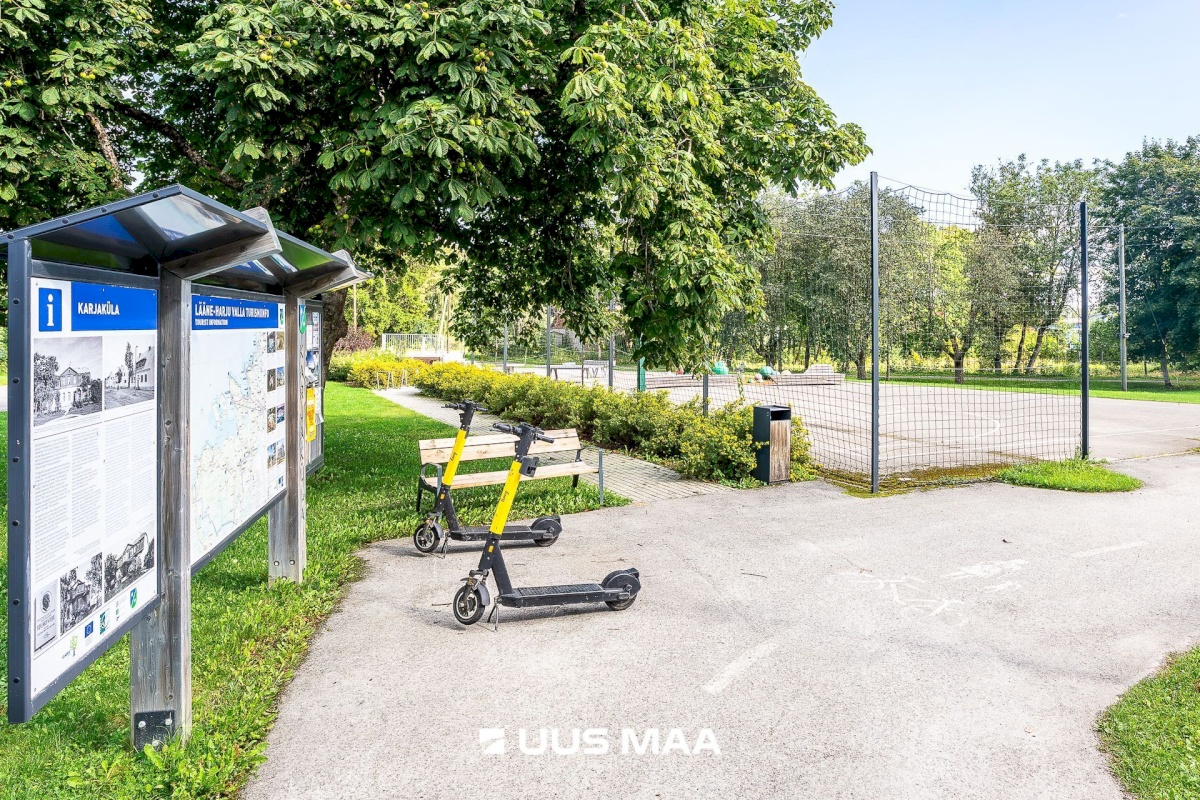Lääne-Harju vald, Karjaküla alevik, Metsa 10