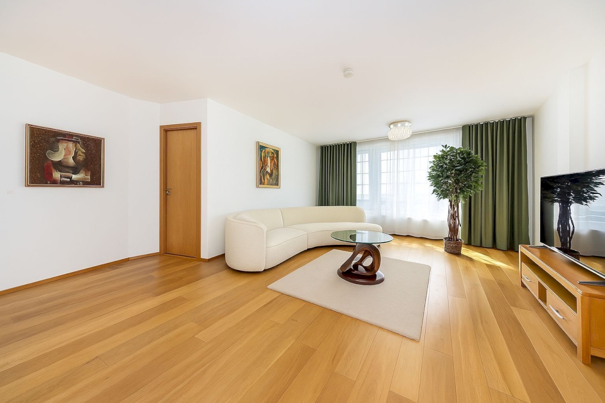 Tallinn, Põhja-Tallinna linnaosa, Suur-Patarei 2