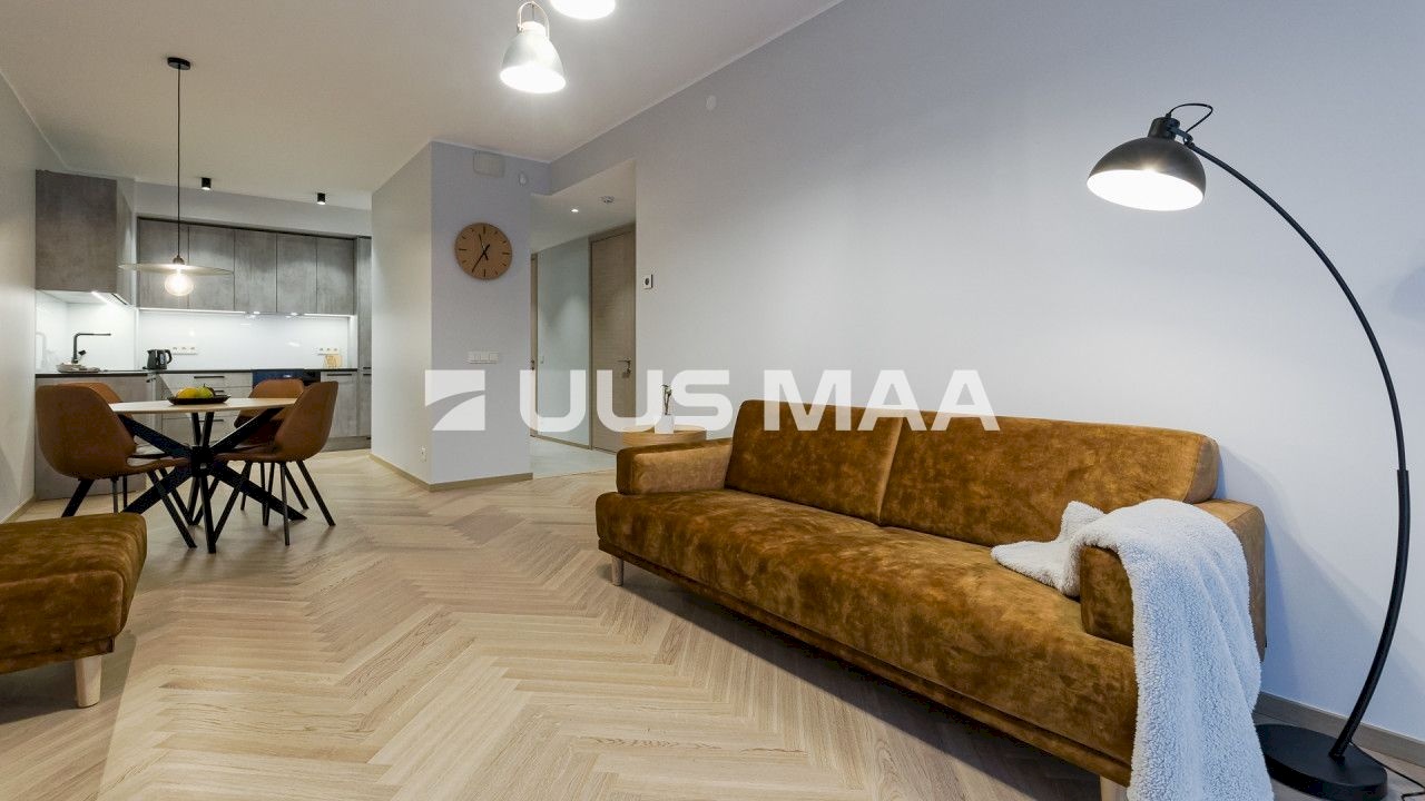 Tallinn, Kesklinna linnaosa, Tõnismäe, Tõnismägi 11a