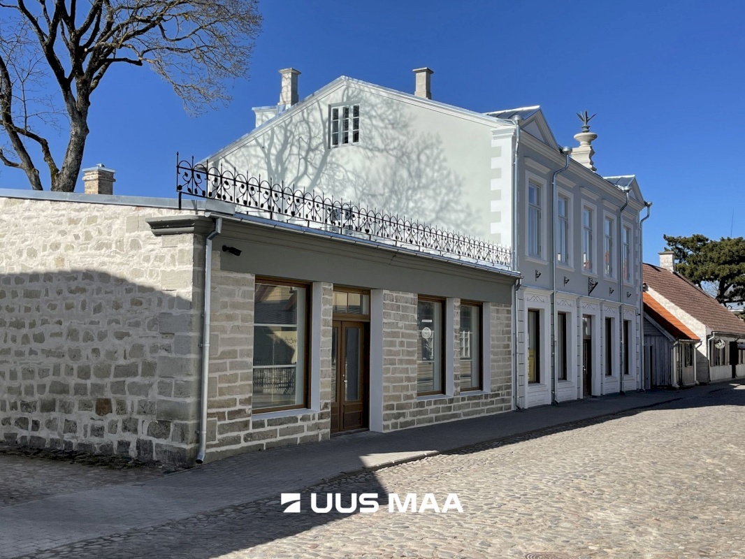 Saaremaa vald, Kuressaare linn, Kauba 7