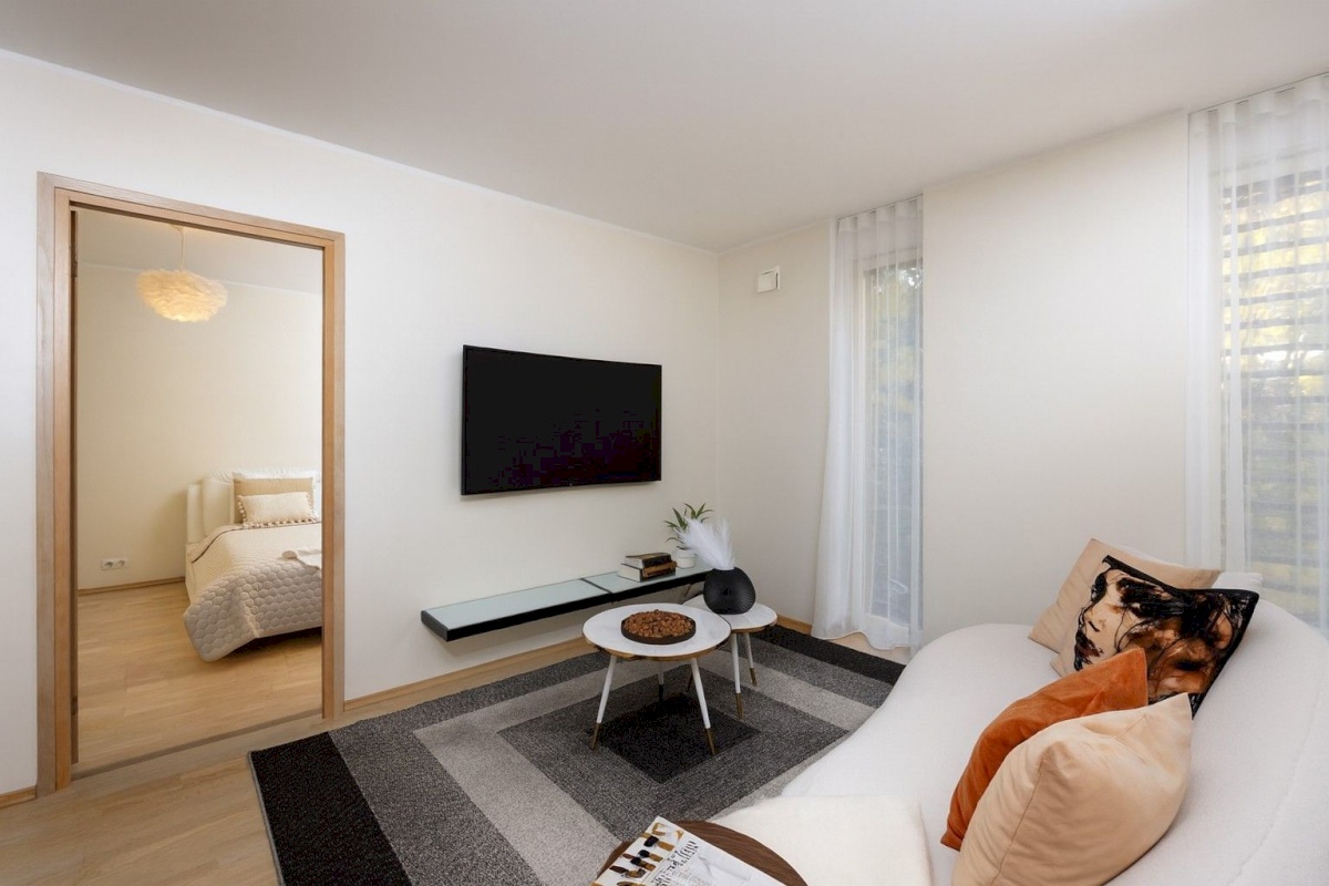 Tallinn, Kesklinna linnaosa, Kadriorg, Tina 1a