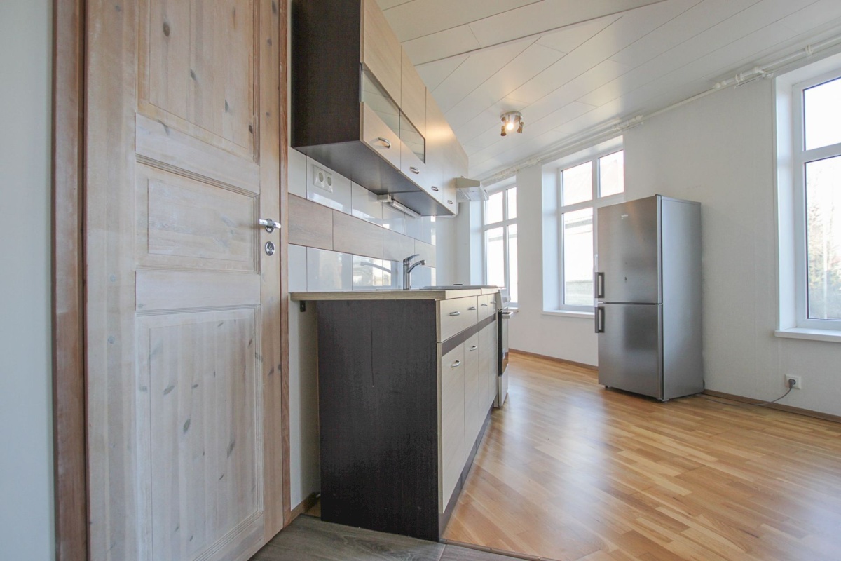 Pärnu linn, Pärnu linn, Ülejõe, Tallinna mnt 20/1