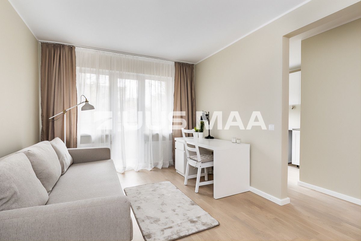 Tallinn, Mustamäe linnaosa, Akadeemia tee 60