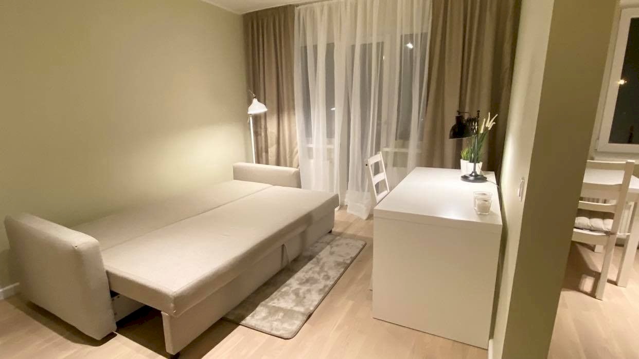 Tallinn, Mustamäe linnaosa, Akadeemia tee 60