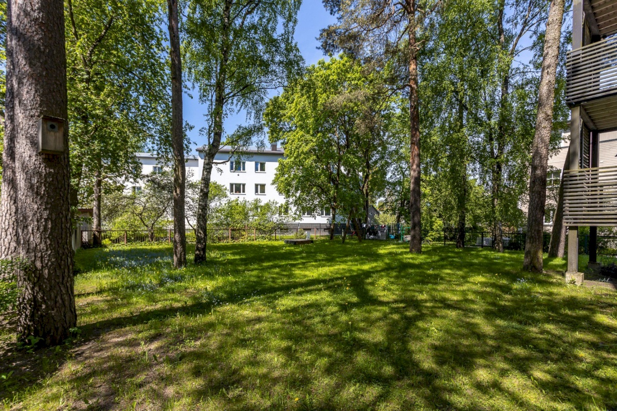 Tallinn, Nõmme linnaosa, Männiku tee 12