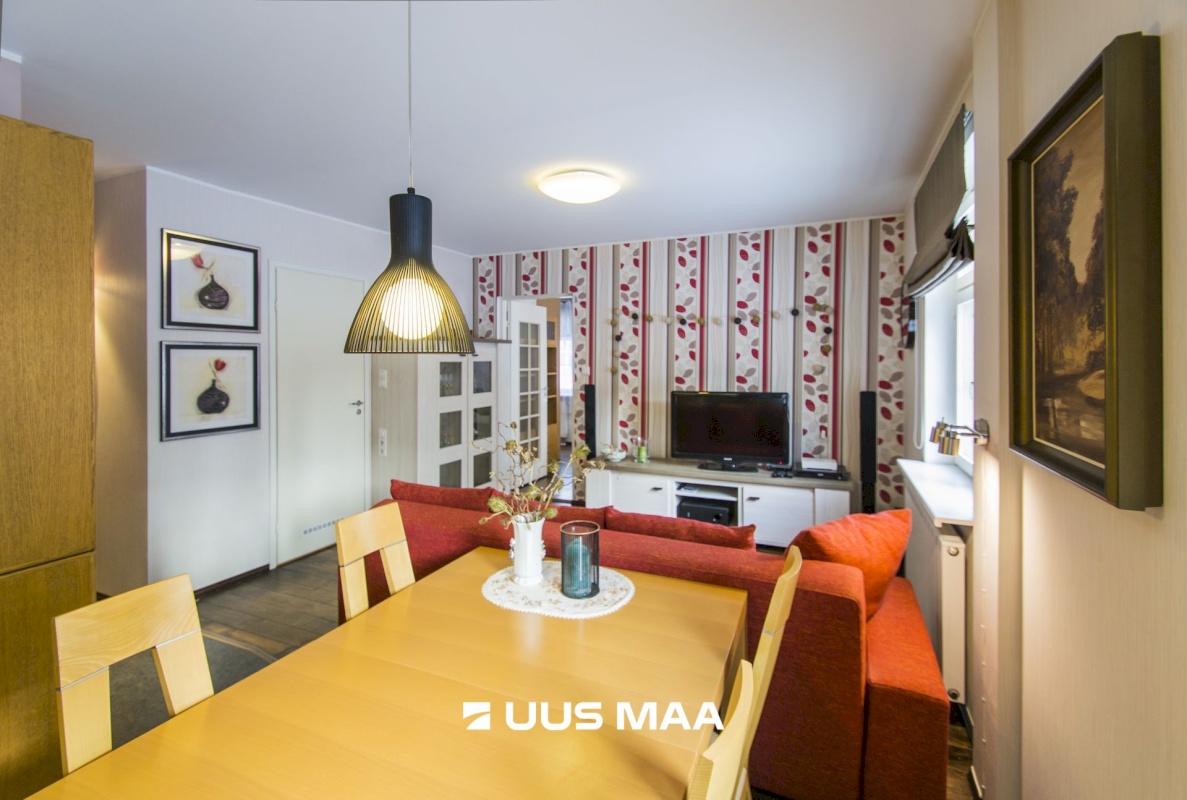 Saaremaa vald, Kuressaare linn, Komandandi 7B