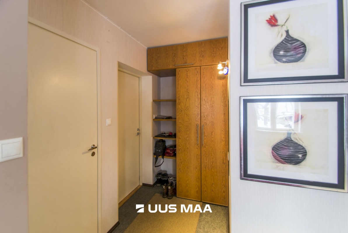 Saaremaa vald, Kuressaare linn, Komandandi 7B