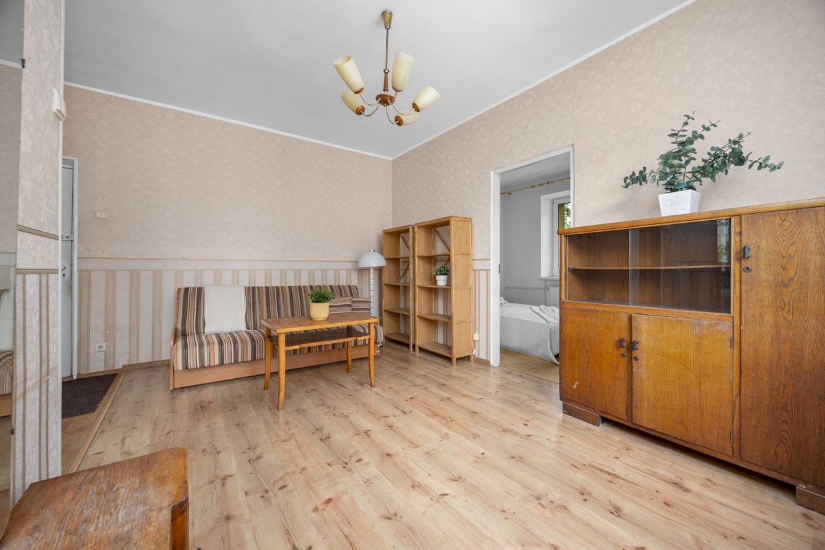 Tallinn, Kesklinna linnaosa, Kadriorg, Raua 24