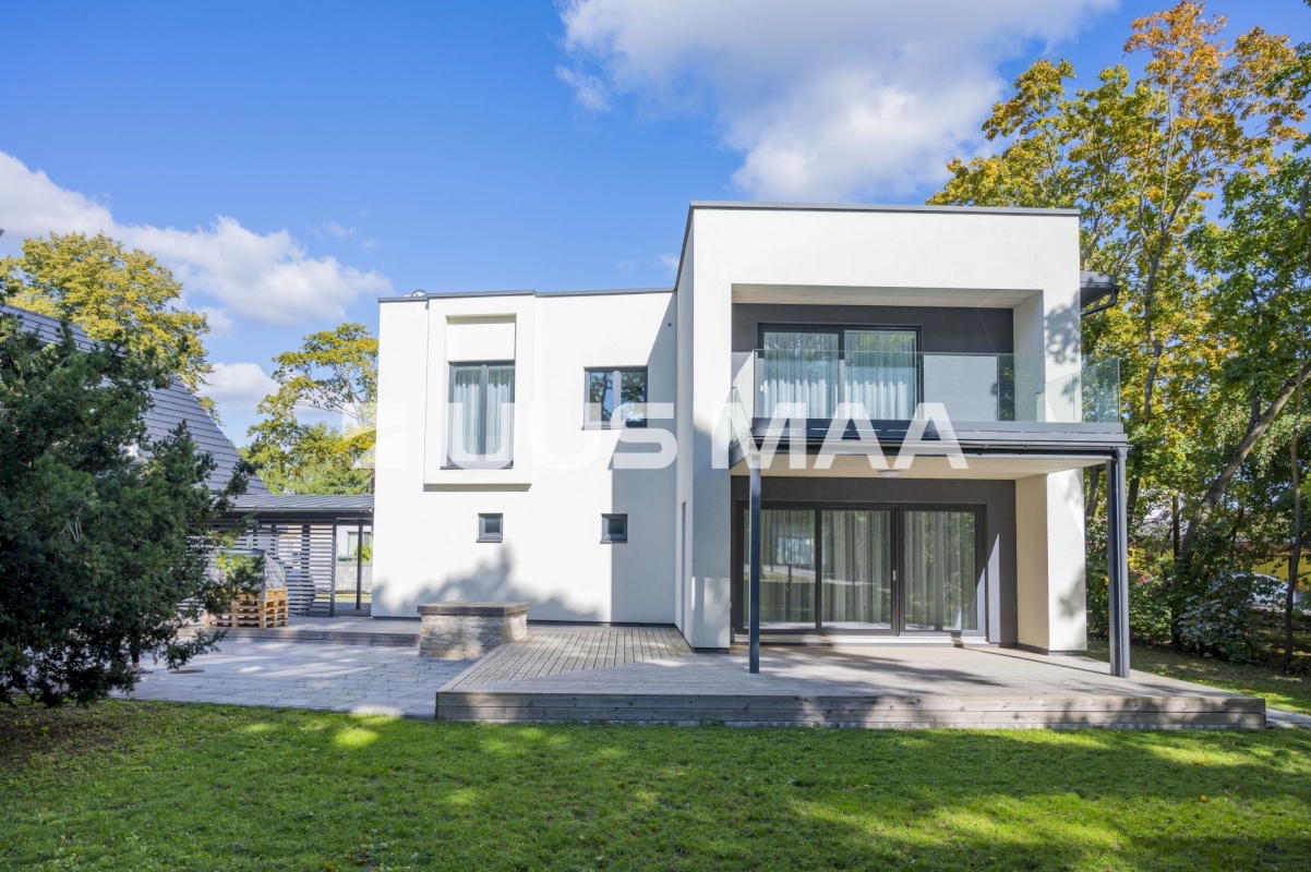 Saaremaa vald, Kuressaare linn, Kohtu 28