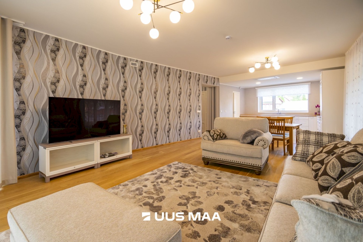 Saaremaa vald, Kuressaare linn, Kohtu 28