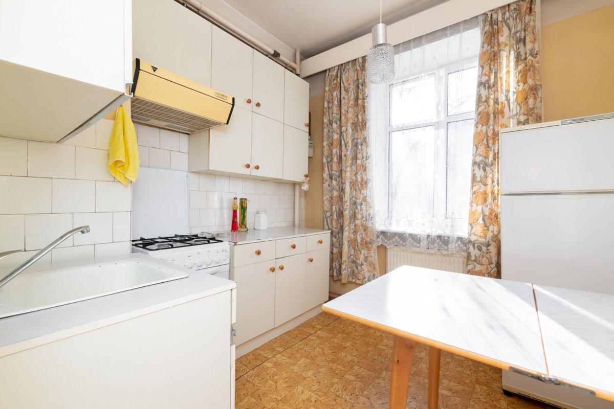 Tallinn, Kesklinna linnaosa, Uus Maailm, Koidu tn 122