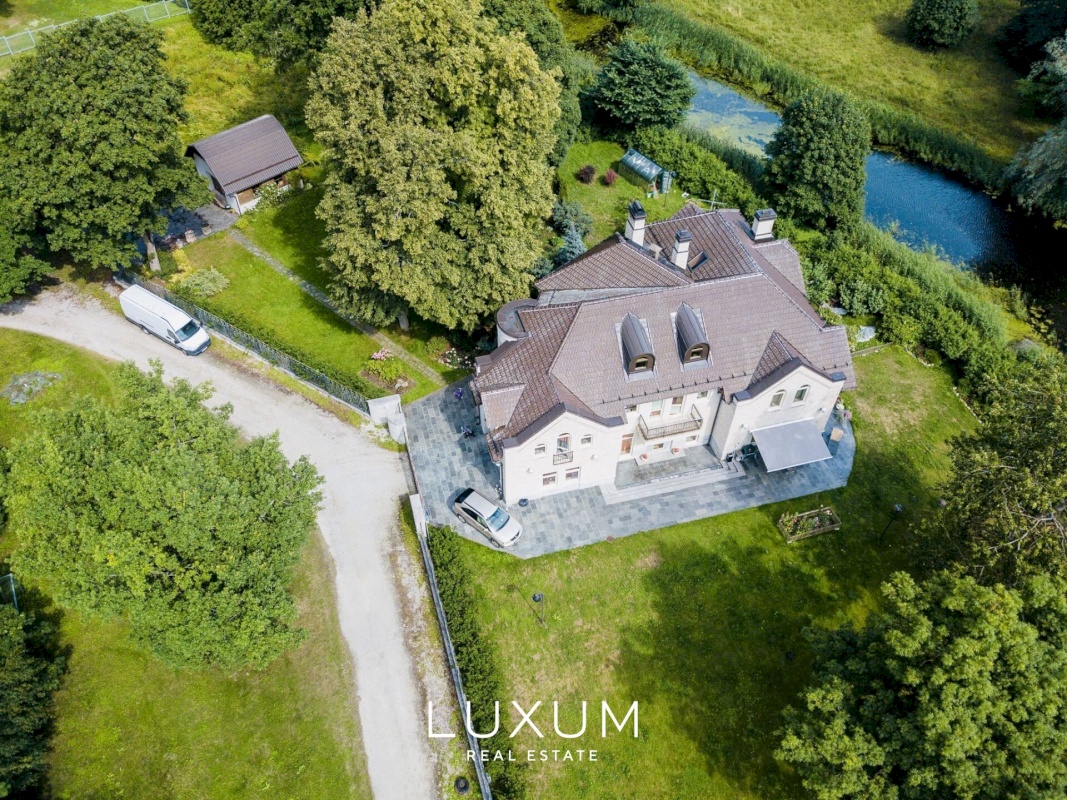 Tallinn, Pirita linnaosa, Kloostri tee 15