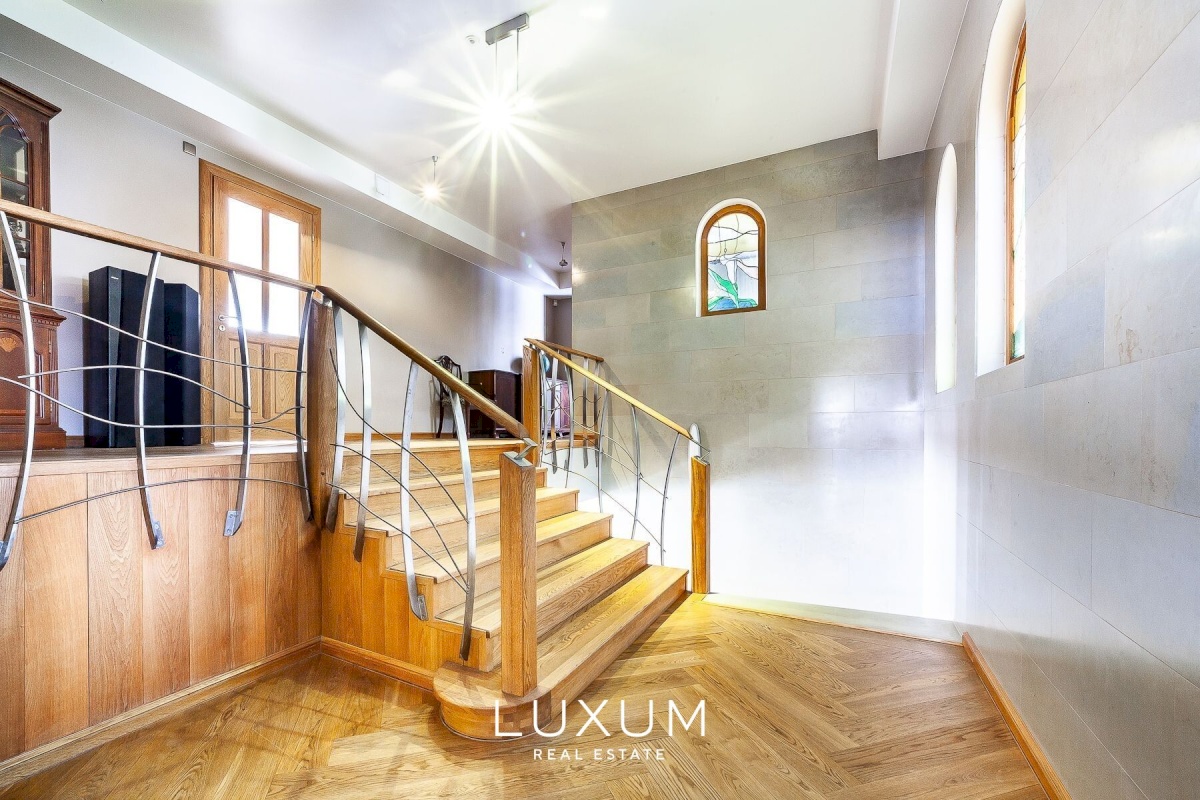 Tallinn, Pirita linnaosa, Kloostri tee 15