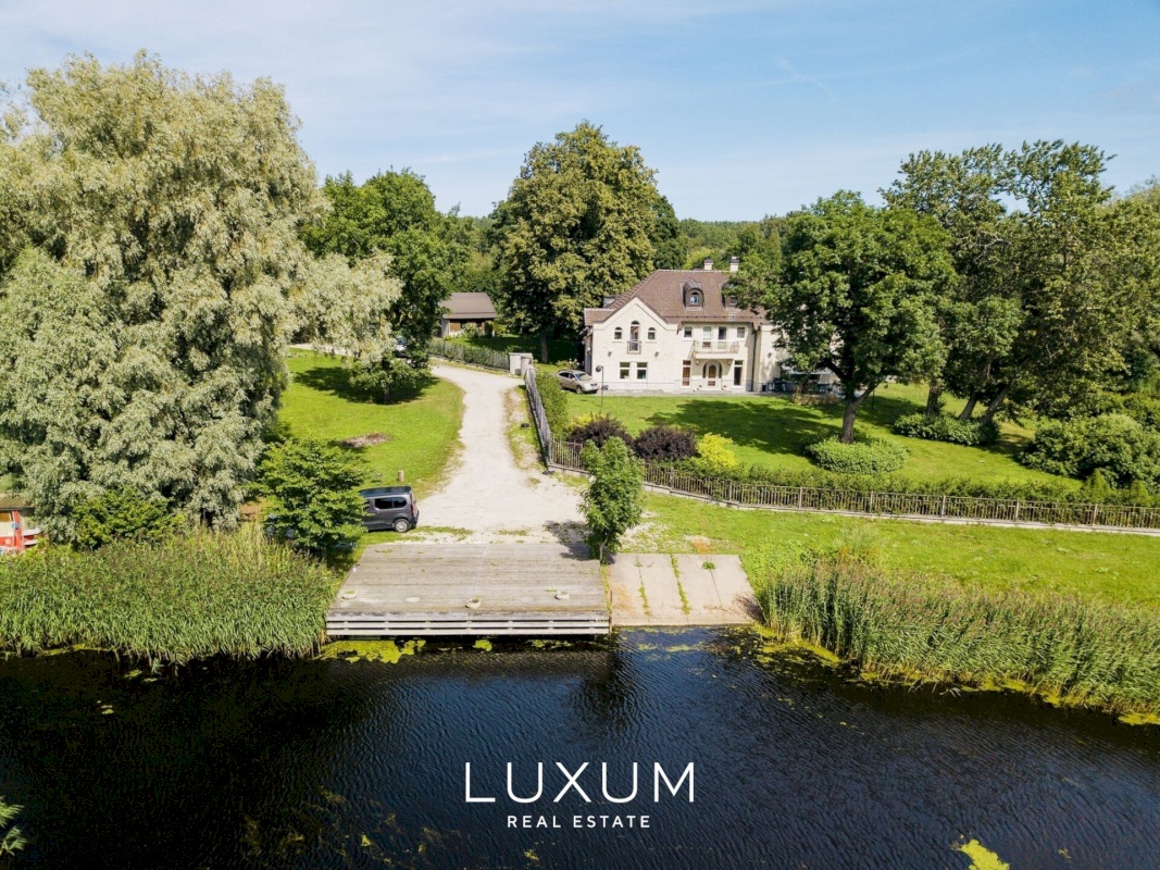 Tallinn, Pirita linnaosa, Kloostri tee 15