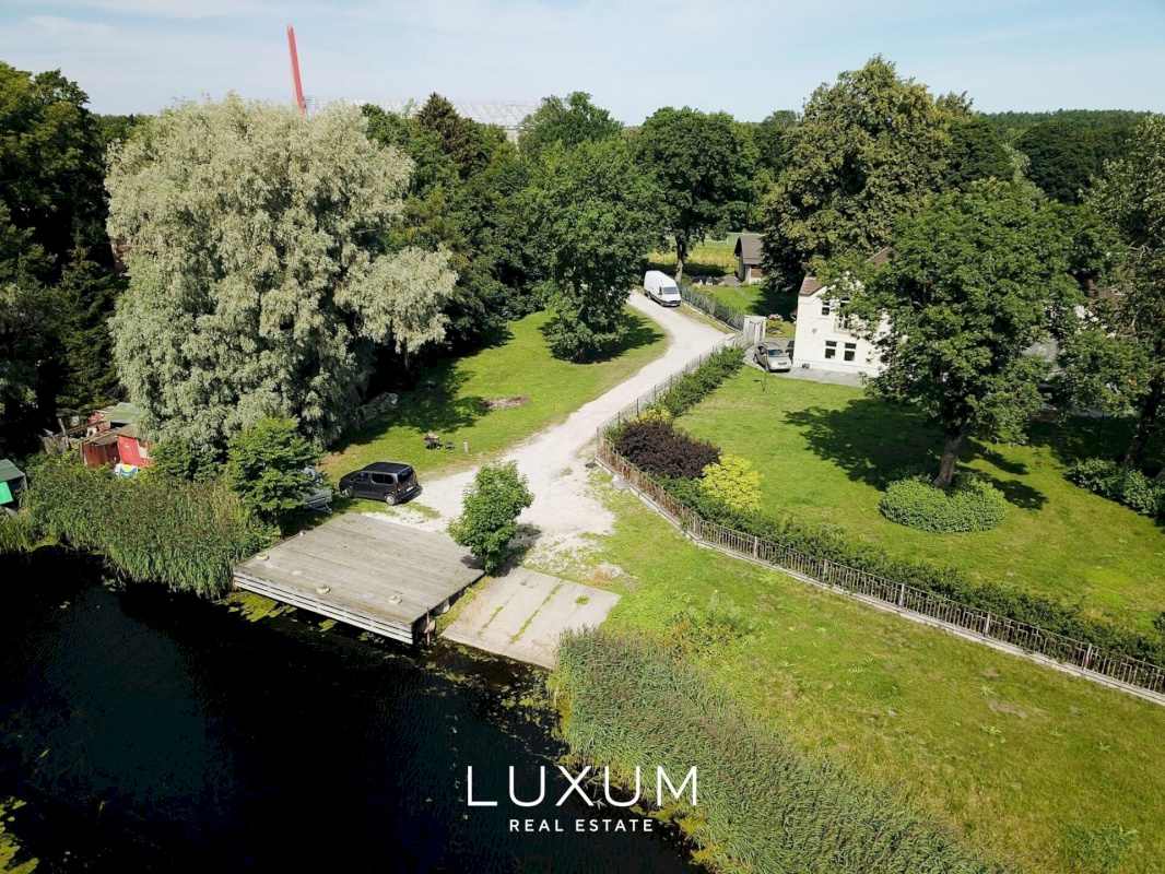 Tallinn, Pirita linnaosa, Kloostri tee 15