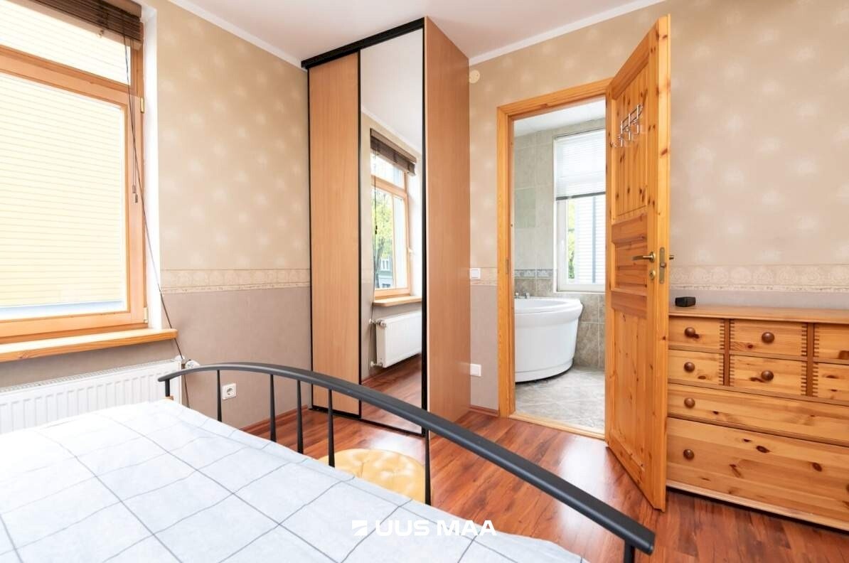 Tallinn, Kesklinna linnaosa, Torupilli, J. Kunderi tn 30