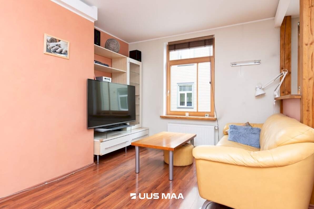 Tallinn, Kesklinna linnaosa, Torupilli, J. Kunderi tn 30