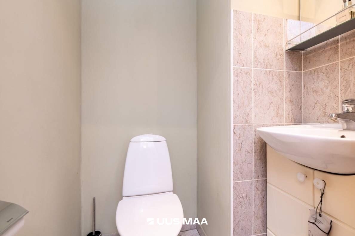 Tallinn, Kesklinna linnaosa, Torupilli, J. Kunderi tn 30