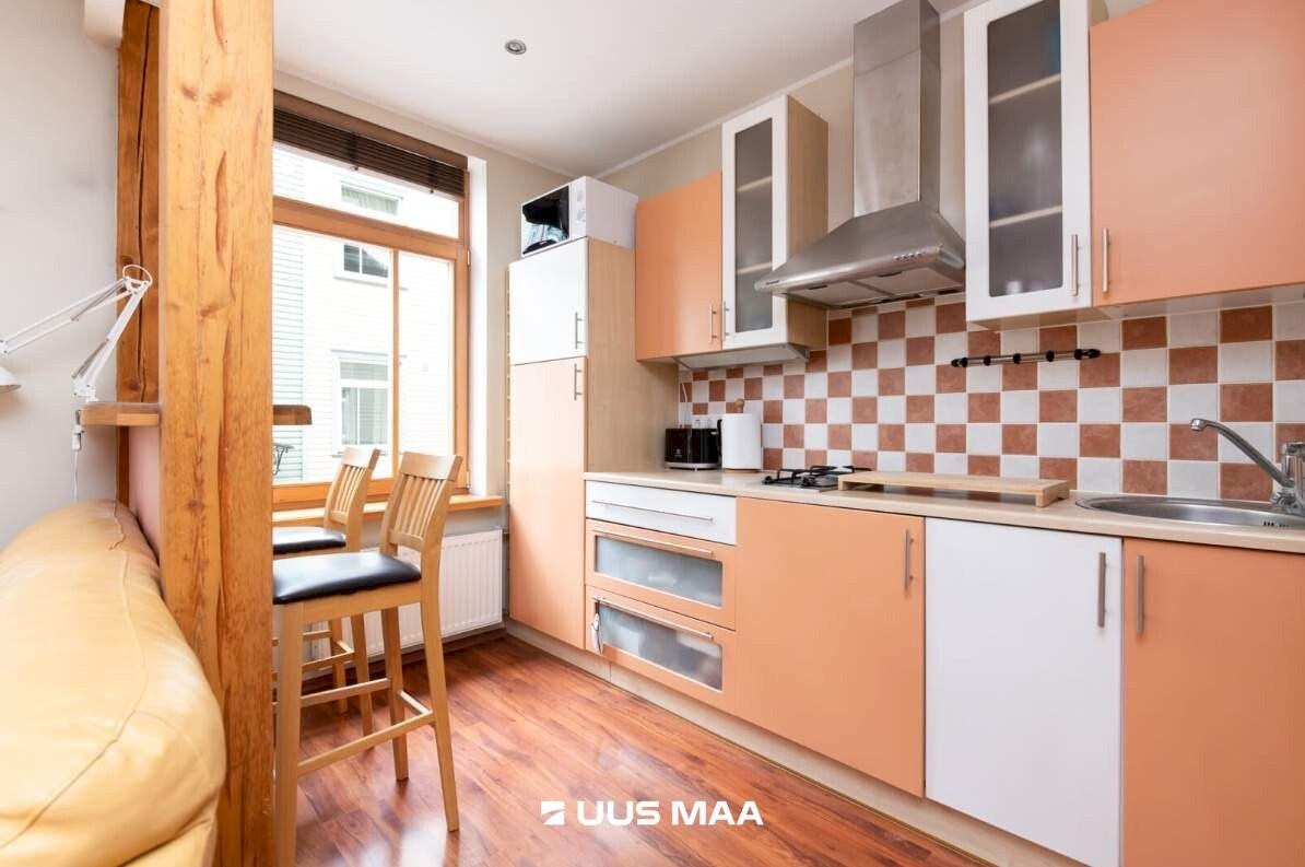 Tallinn, Kesklinna linnaosa, Torupilli, J. Kunderi tn 30