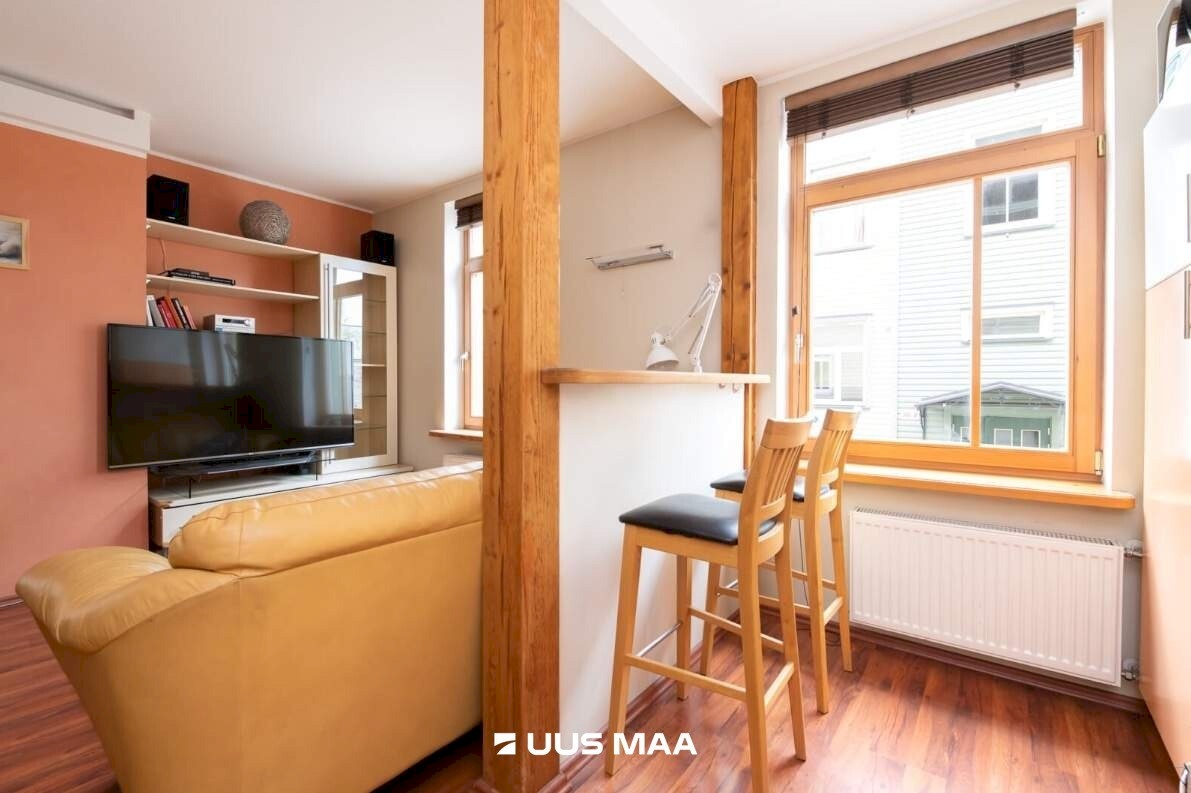 Tallinn, Kesklinna linnaosa, Torupilli, J. Kunderi tn 30