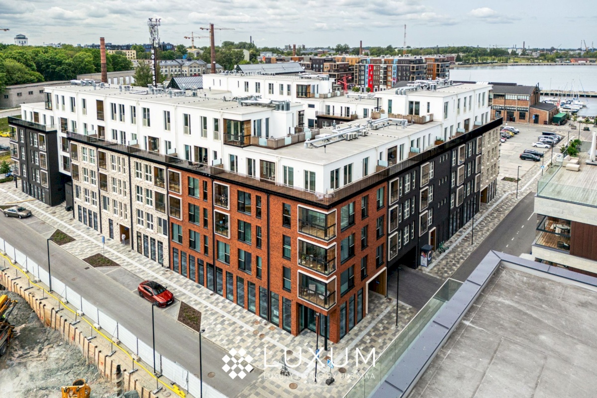 Tallinn, Põhja-Tallinna linnaosa, Allveelaeva tn 4