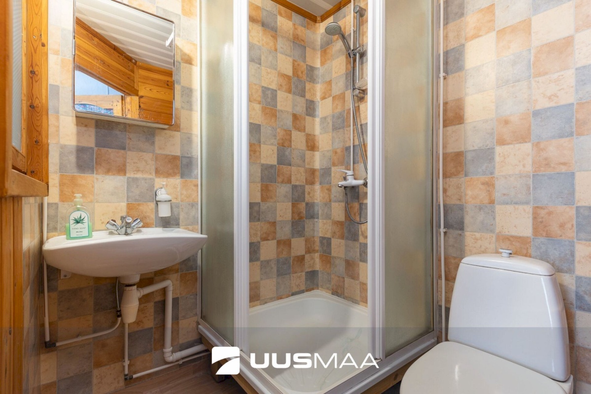 Järva vald, Koeru alevik, Paide tee 1