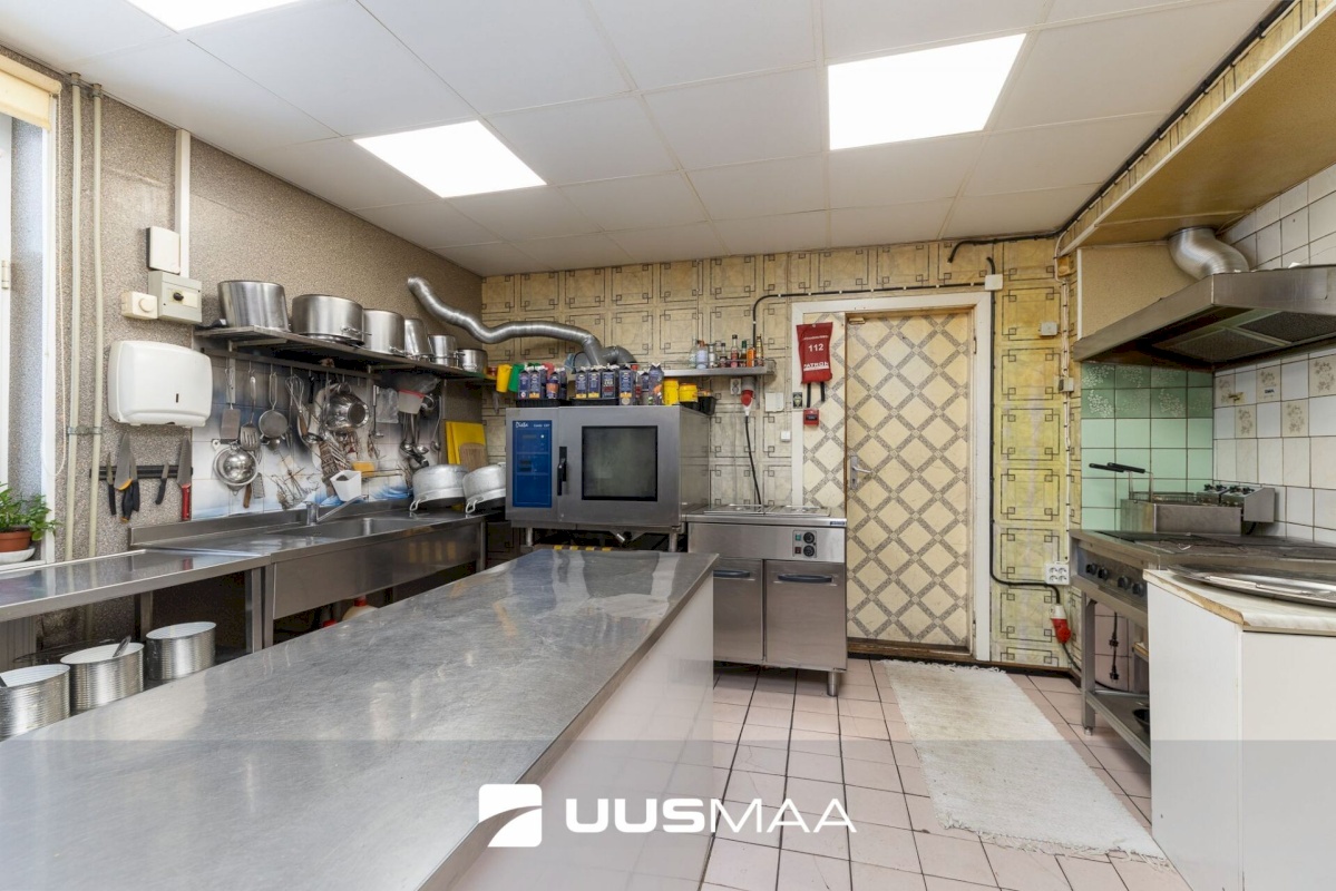 Järva vald, Koeru alevik, Paide tee 1