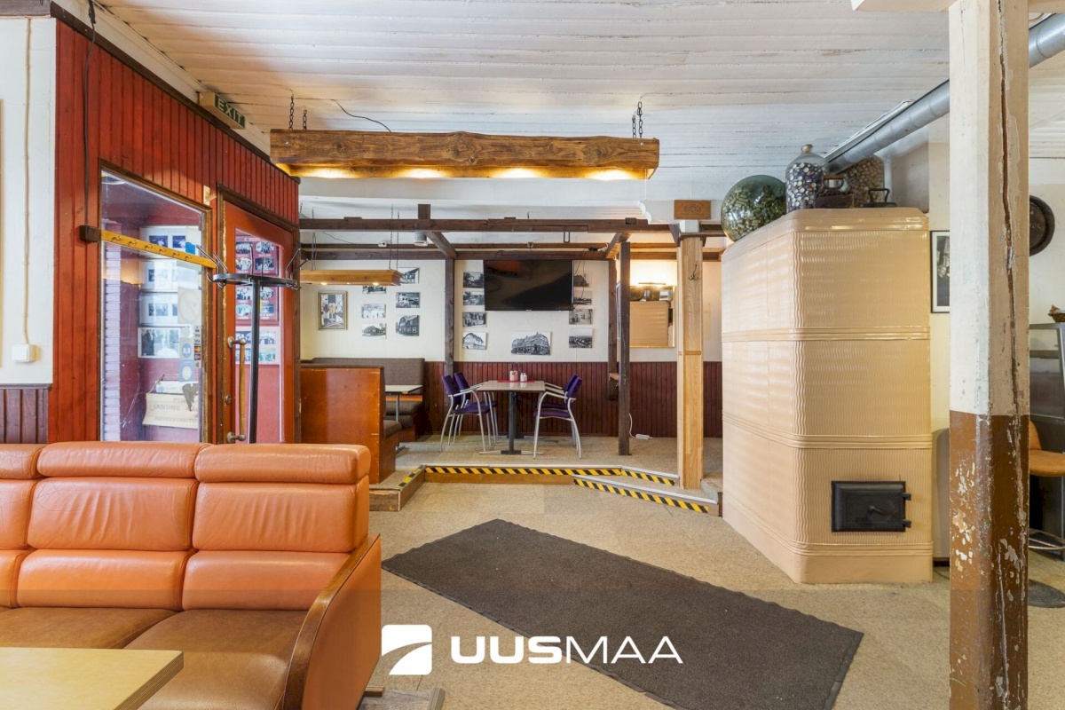 Järva vald, Koeru alevik, Paide tee 1