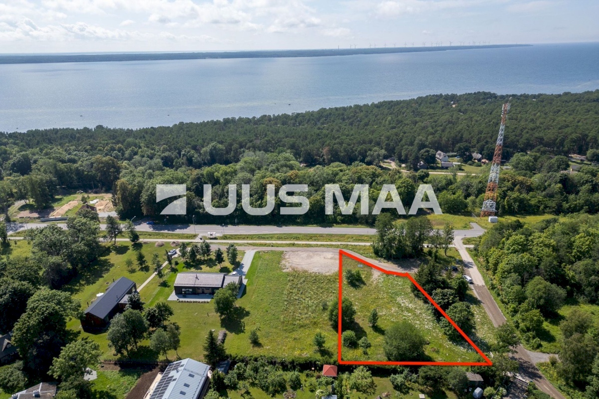 Lääne-Harju vald, Laulasmaa küla, Rannaroosi tee 1