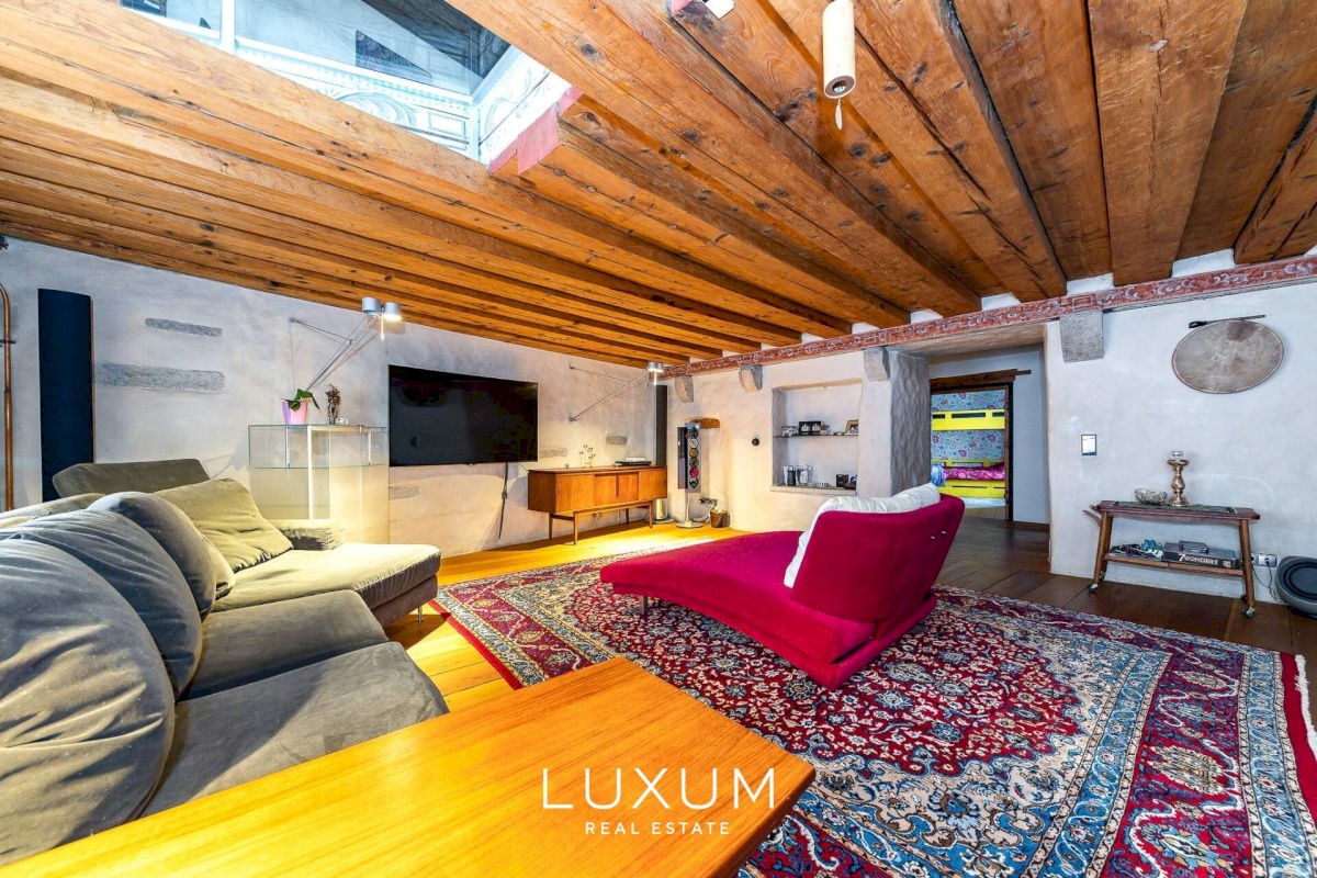 Tallinn, Kesklinna linnaosa, Mündi tn 2