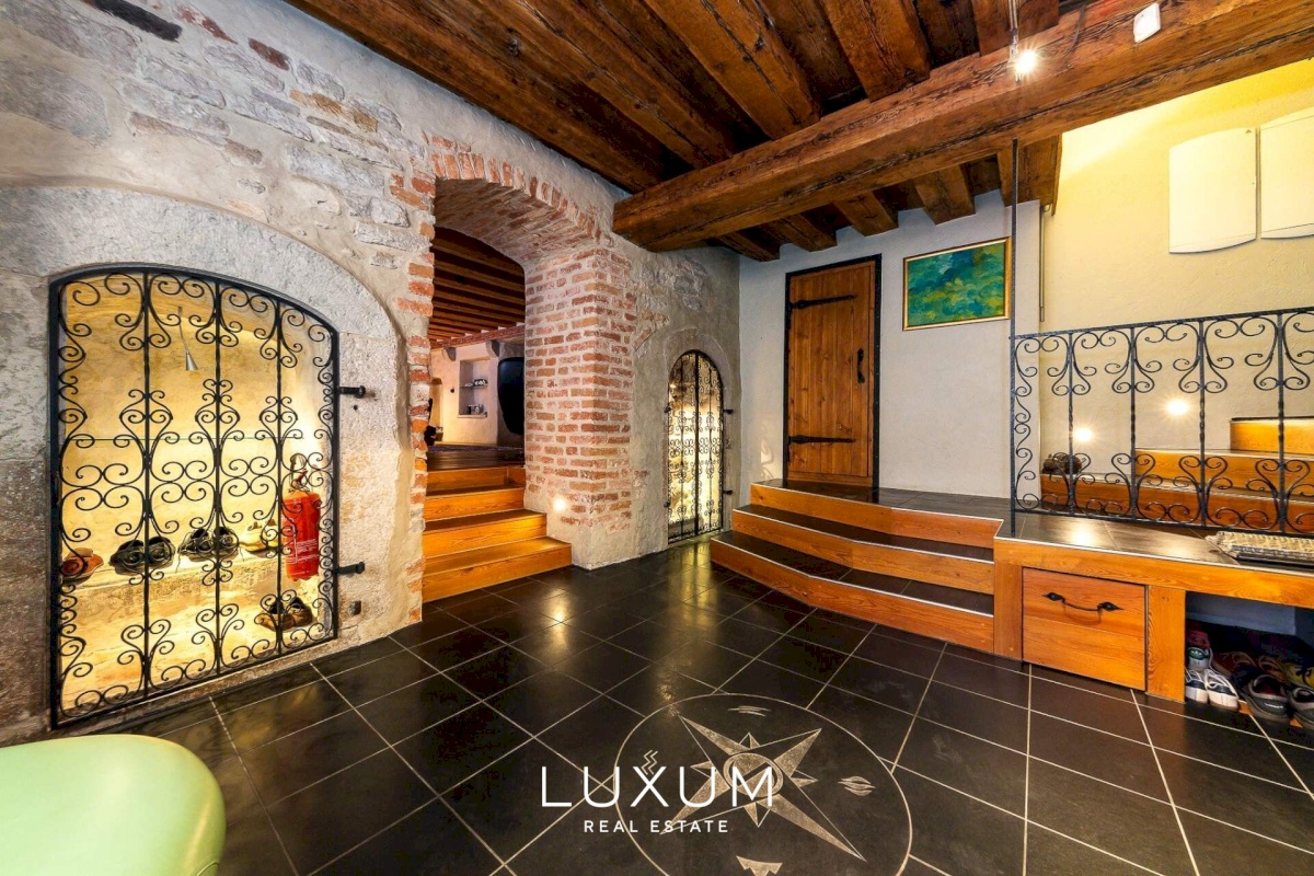 Tallinn, Kesklinna linnaosa, Mündi tn 2