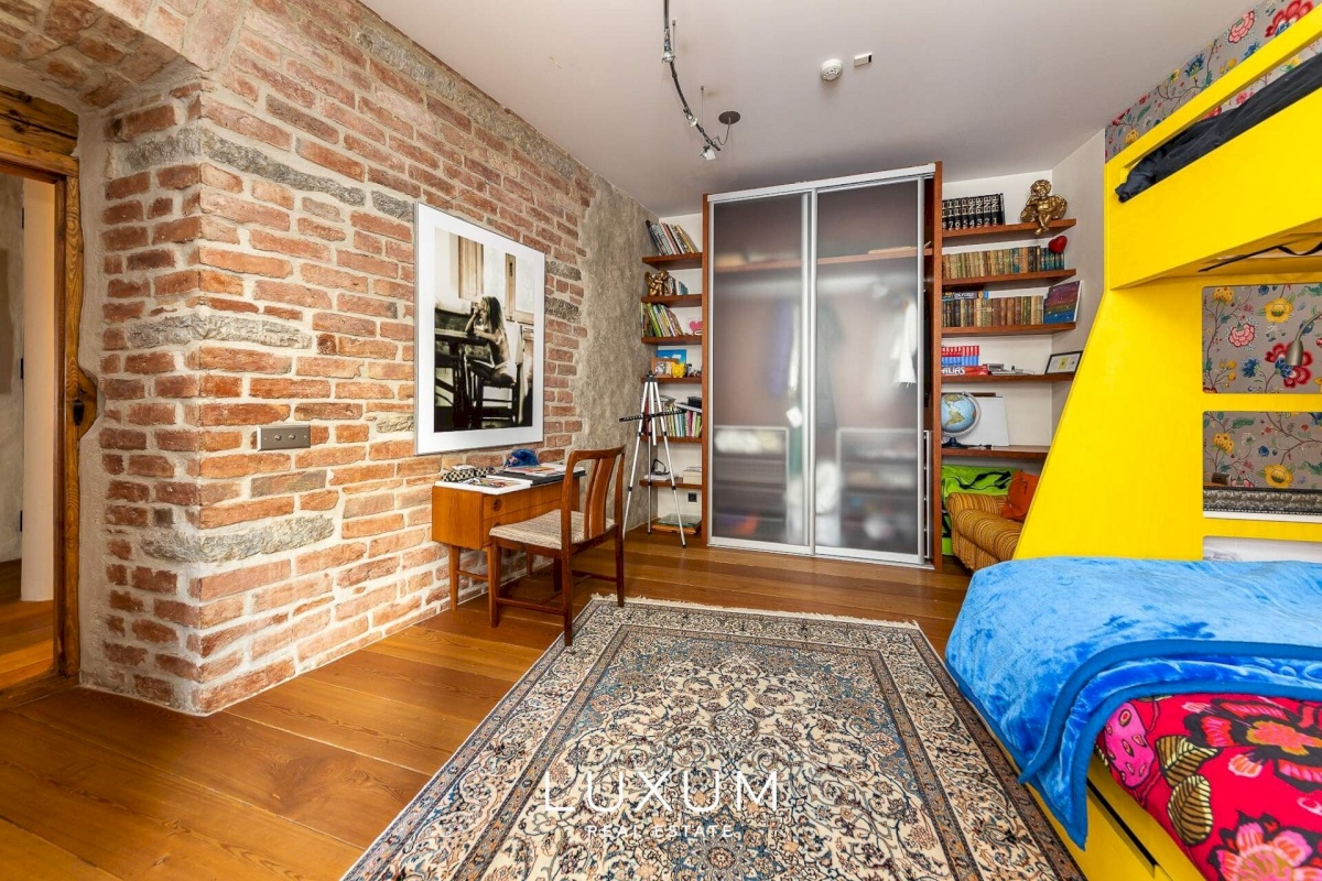 Tallinn, Kesklinna linnaosa, Mündi tn 2