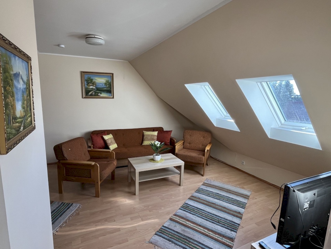 Pärnu linn, Pärnu linn, Rannarajoon, Aia tn 19