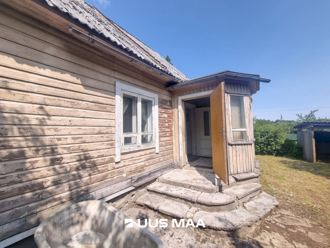 Viru-Nigula vald, Kunda linn, Aia tn 6