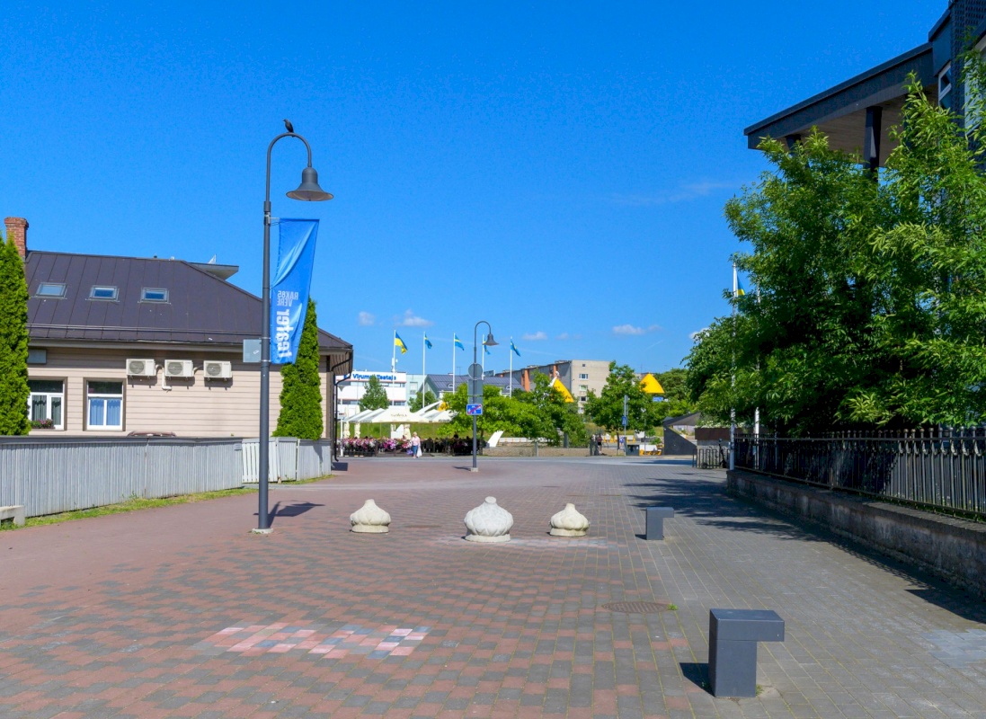 Rakvere linn, F. G. Adoffi tn 1-28